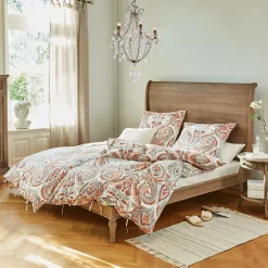 Bett Saint-Germier