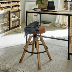 Hocker Twist