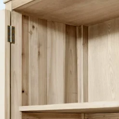 Schrank Farnham