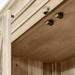 Schrank Farnham