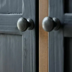 Schrank Hillcroft