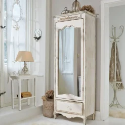 Schrank Lucgarier