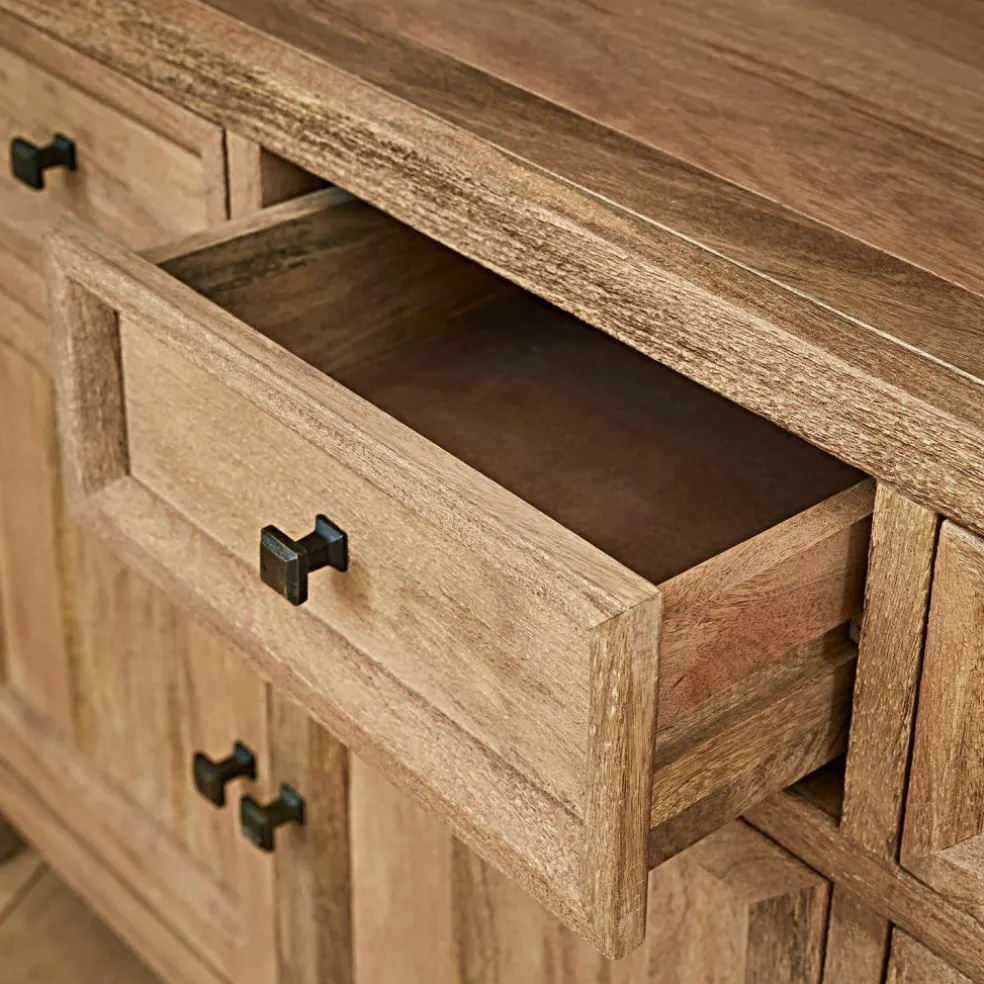 Schrank New Bedford