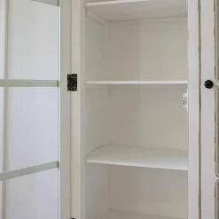 Schrank Tharenn