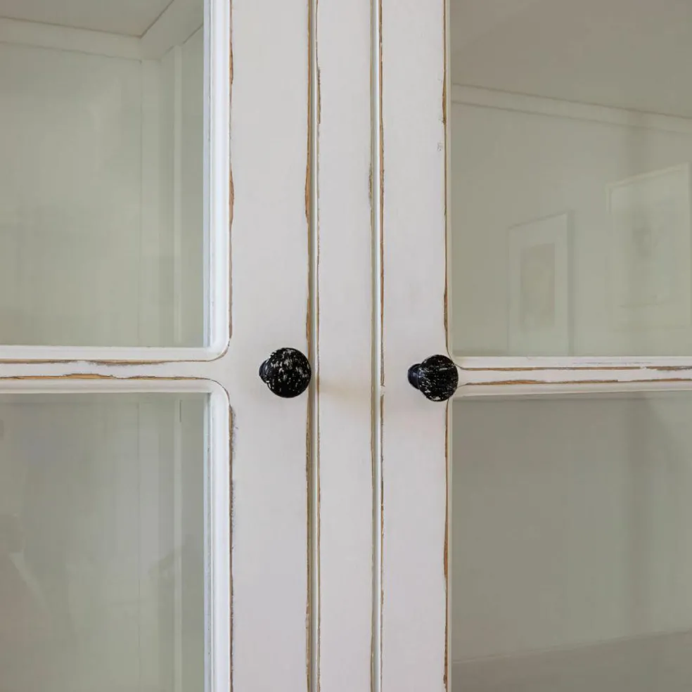 Schrank Tharenn