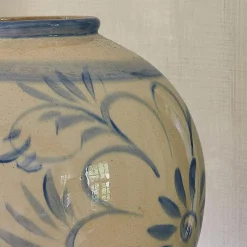Vase Oviren