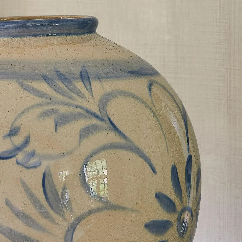 Vase Oviren
